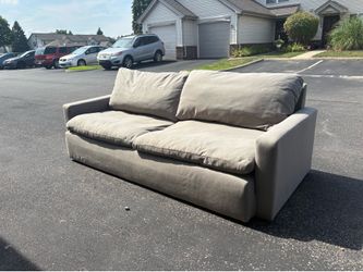 Light Gray Deep-Seat Couch / Loveseat – Comfortable 2-Cushion Sofa