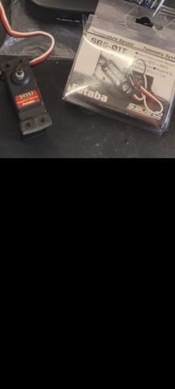 Rc Futaba digital servo and temp sensor