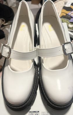 Mary Jane Shoes 