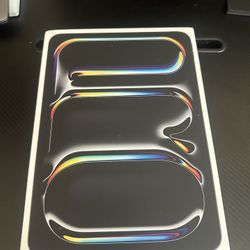 iPad Pro 11 M4 Cellular + WiFi 