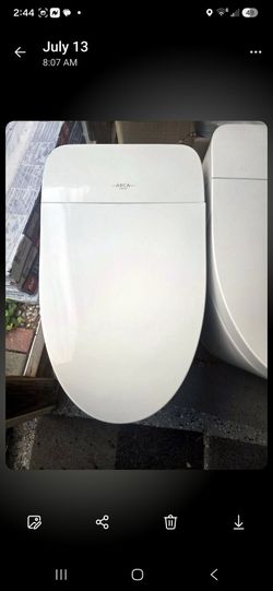 Smart Toilets - Tankless w/Heated Seats