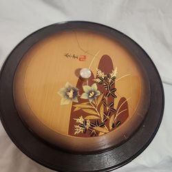 Divided serving dish