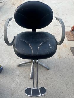 Functional barber chair