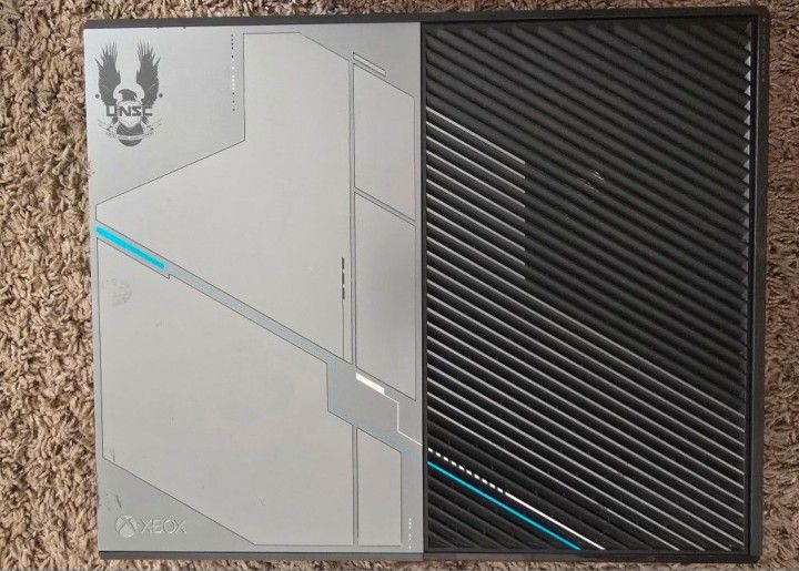XBOX ONE HALO 5 Special Edition