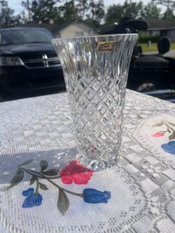 Vintage Violetta Hand Cut 24% Lead Crystal Vase – Made in Poland