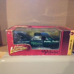 Johnny Lightning 1965 Pontiac GTO