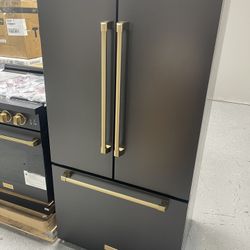 Thor 36’  Wide French Door Refrigerator-New Open box 