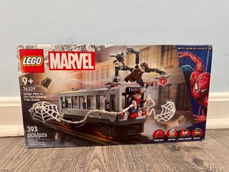 LEGO Marvel 76321 Spider-Man vs. Doc Ock Subway Train Scene – New Sealed