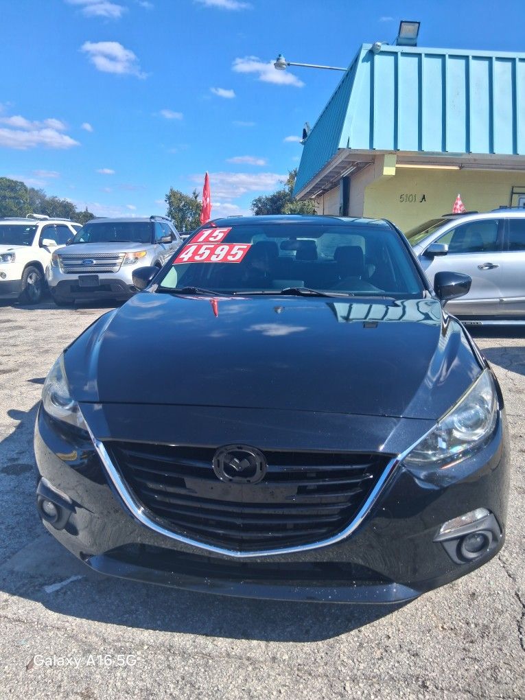Mazda 3 2015