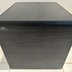 Jamo by Klipsch SW 505e Subwoofer with 12" driver. Like New