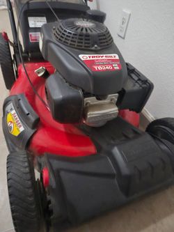 Troy-Bilt TB240