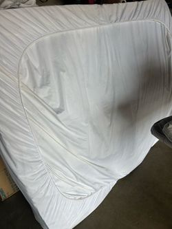 Queen mattress