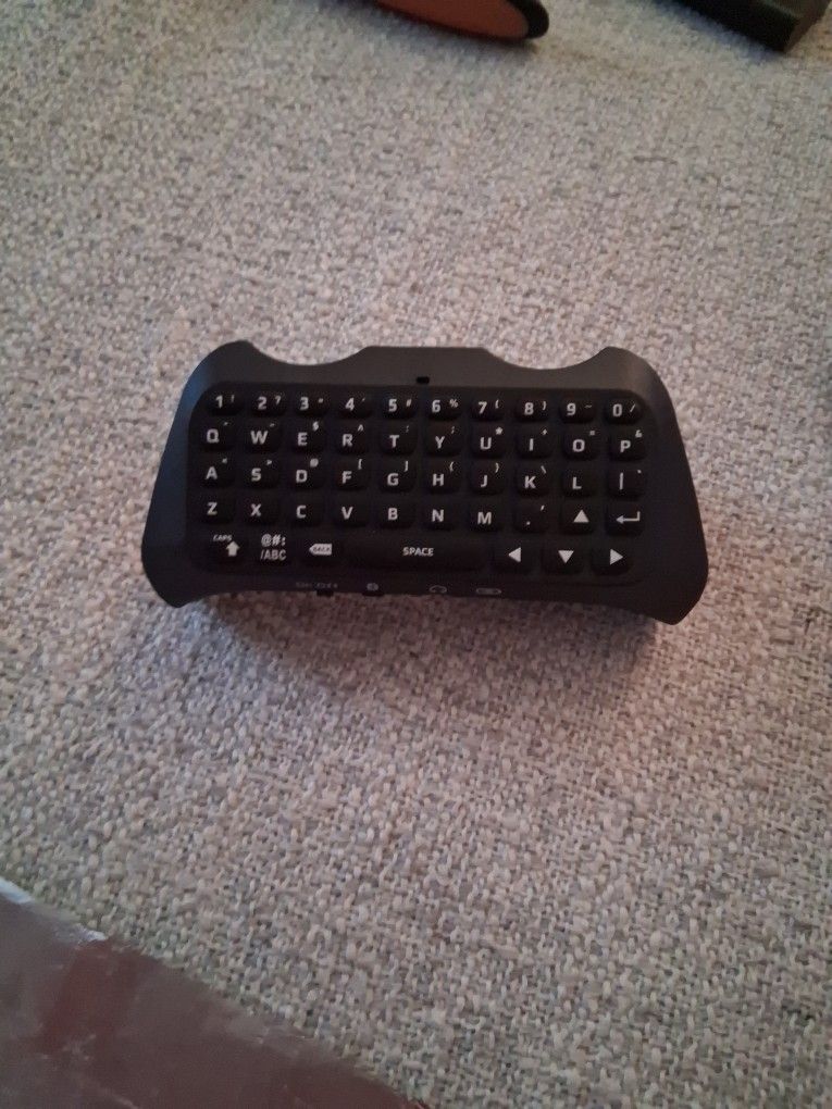 Playstation 4/5 Wireless Keyboard