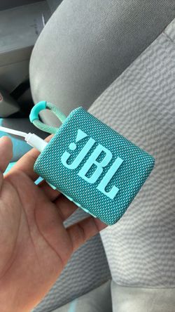 JBL  go 3