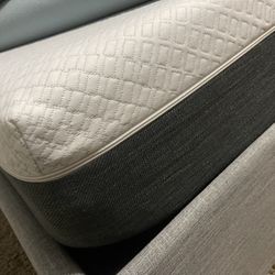 10 Inch Queen Size Mattress