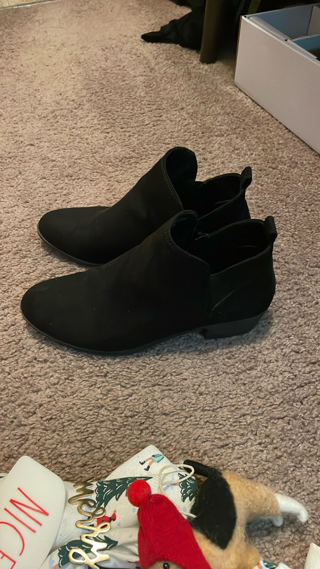 Boots Black In Color, So Brand ,Used Size 9.5 Porch Pickup