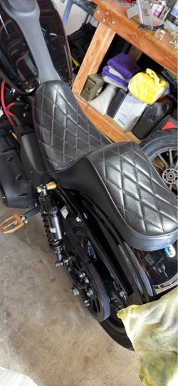 Le Pera Harley davidson dyna seat model tail whip