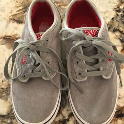 Kids vans size 4y