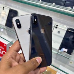 Apple iPhone X Unlocked 