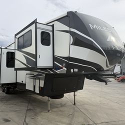 2020 Heartland Milestone 379FL – Front Living Luxury Fifth Wheel – Financing Available