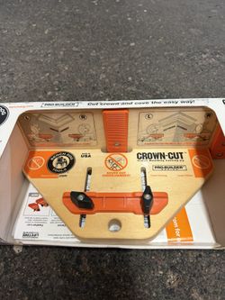 Crown Moulding Cutting Jig