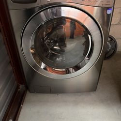 LG Washing Machine Used