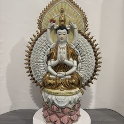 Thousand-Armed Avalokiteshvara (Guanyin) Porcelain Statue
