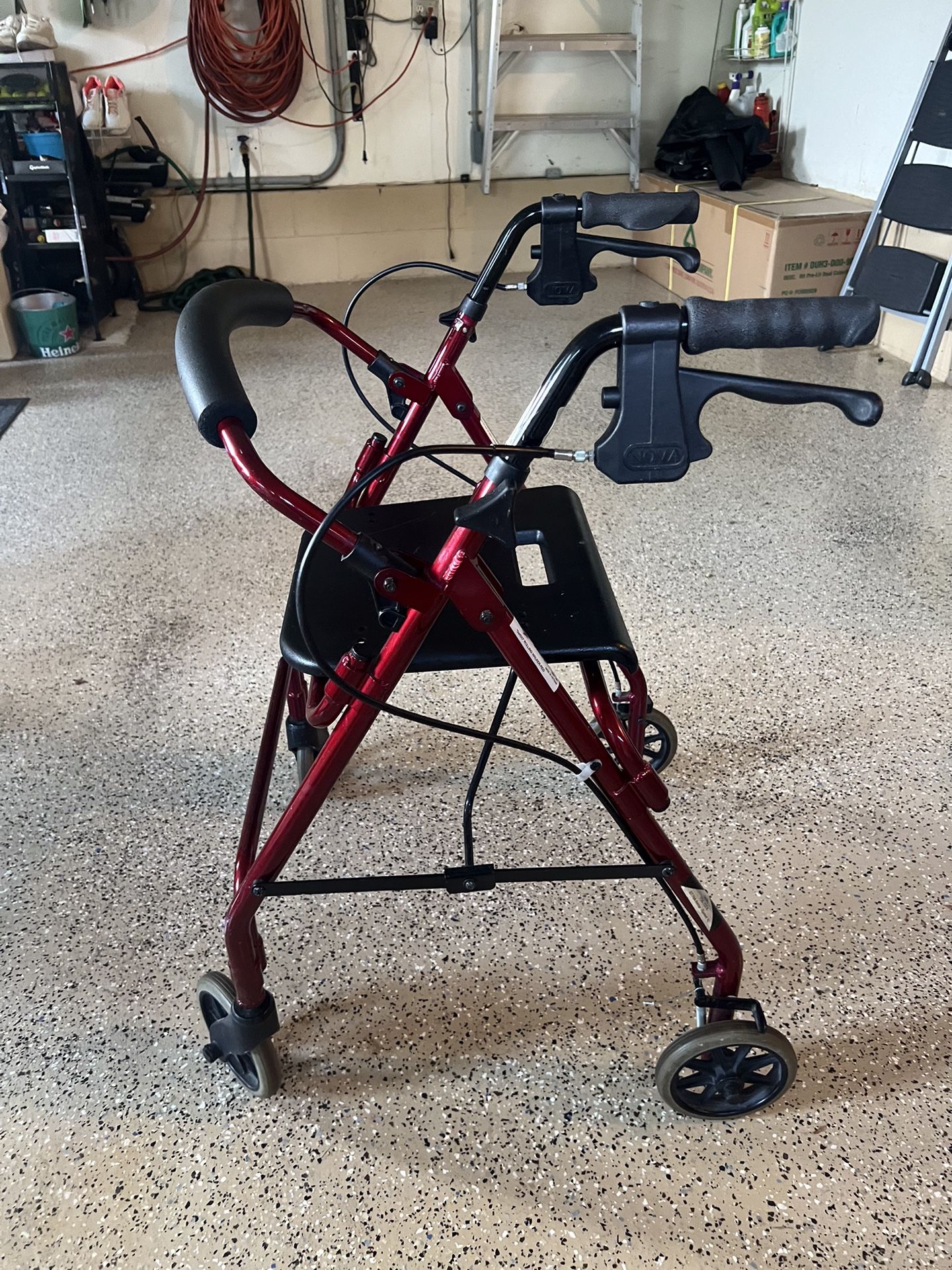 Rolling walker