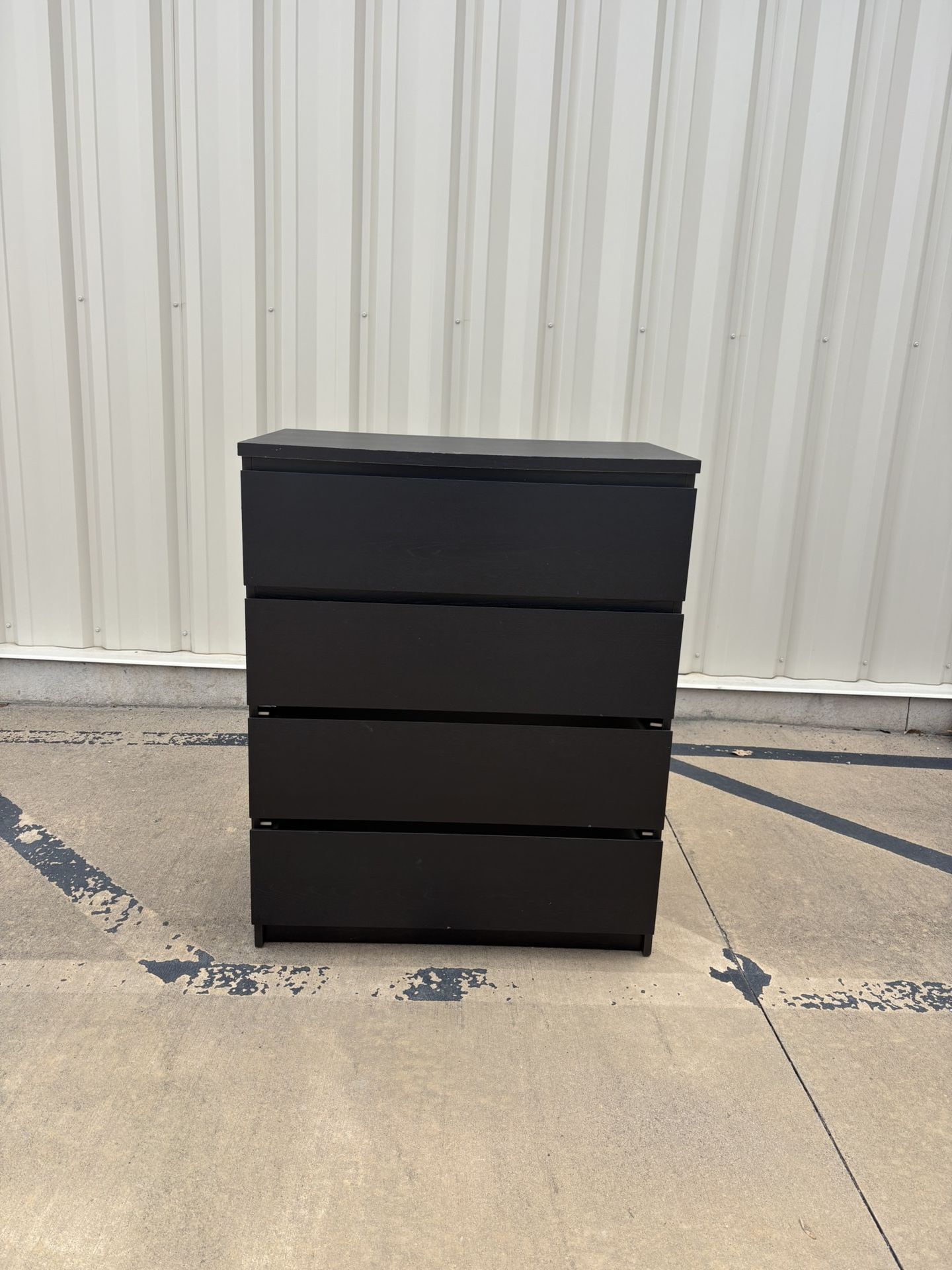 Black 4 Drawer Dresser