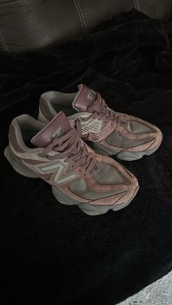 New Balance 9060 Sneakers