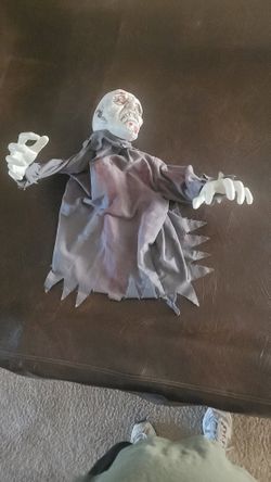 crawler Zombie moves moans Halloween Prop