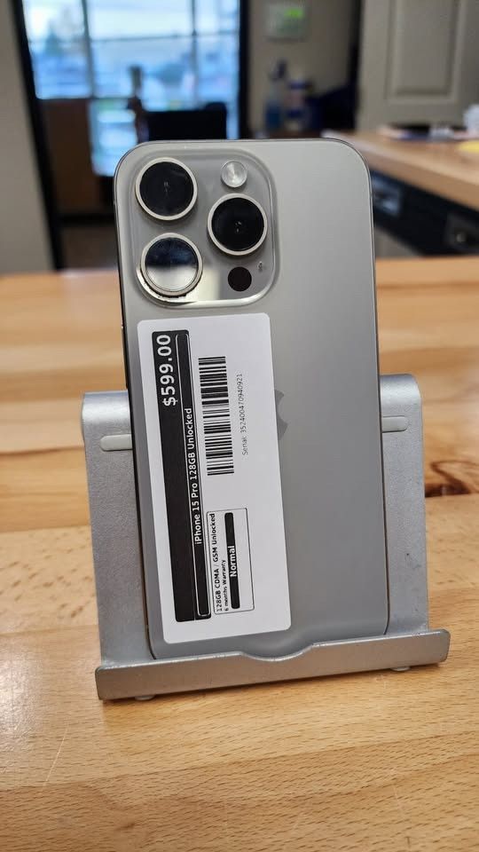 iPhone 15 Pro 128GB Unlocked - G