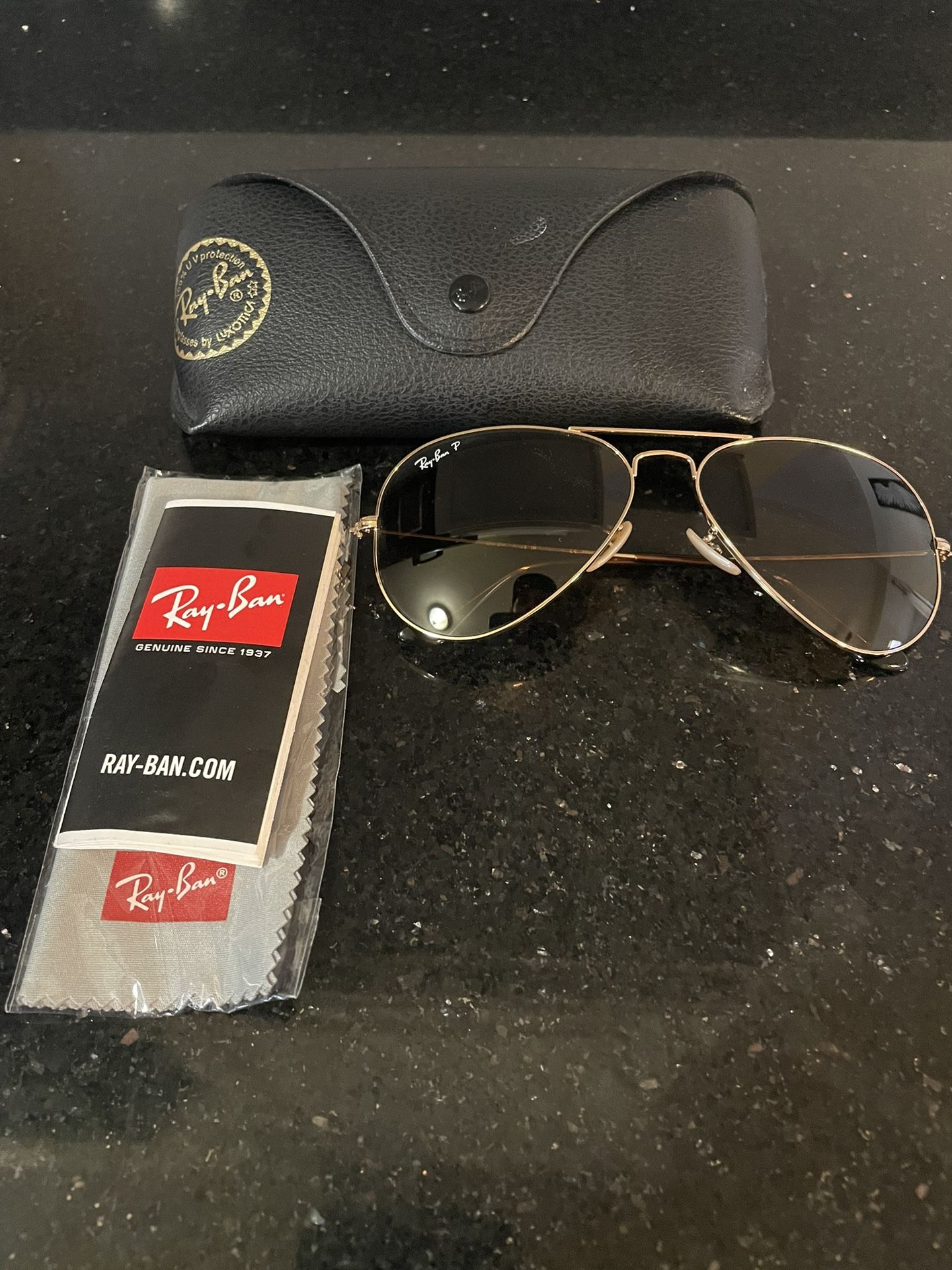 Ray Ban Aviator Sunglasses Gold/Brown