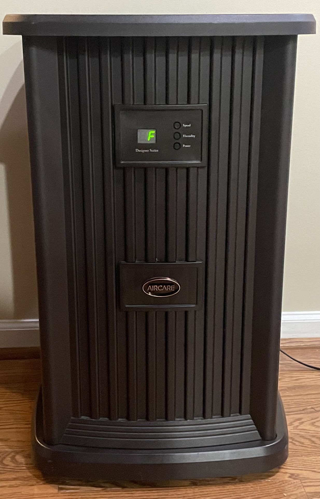 AIRCARE Digital Whole House Pedestal Style Evaporative Humidifier ep9 800