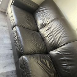 Free Sofa Set 