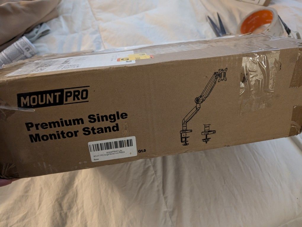 Mount Pro Single Monitor Stand