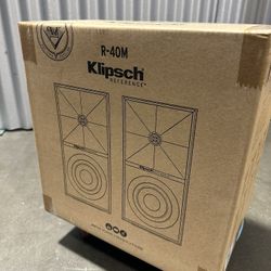 Klipsch R-40M 4" 200W Bookshelf Speakers - Black (Pair)