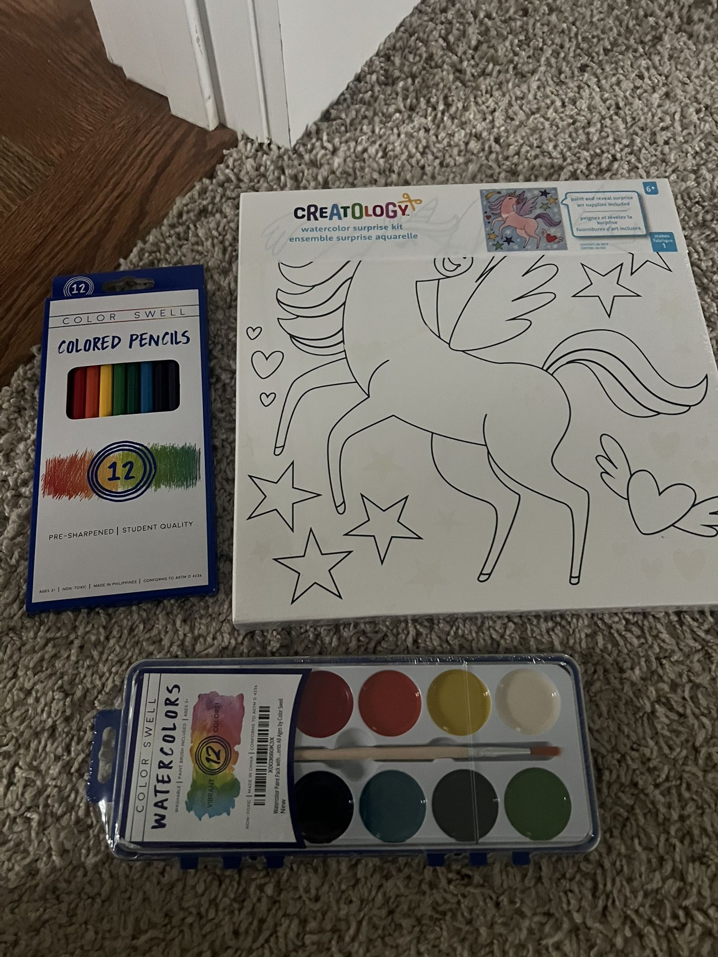 Creatology Water Color Paint Set And Colored Pencils