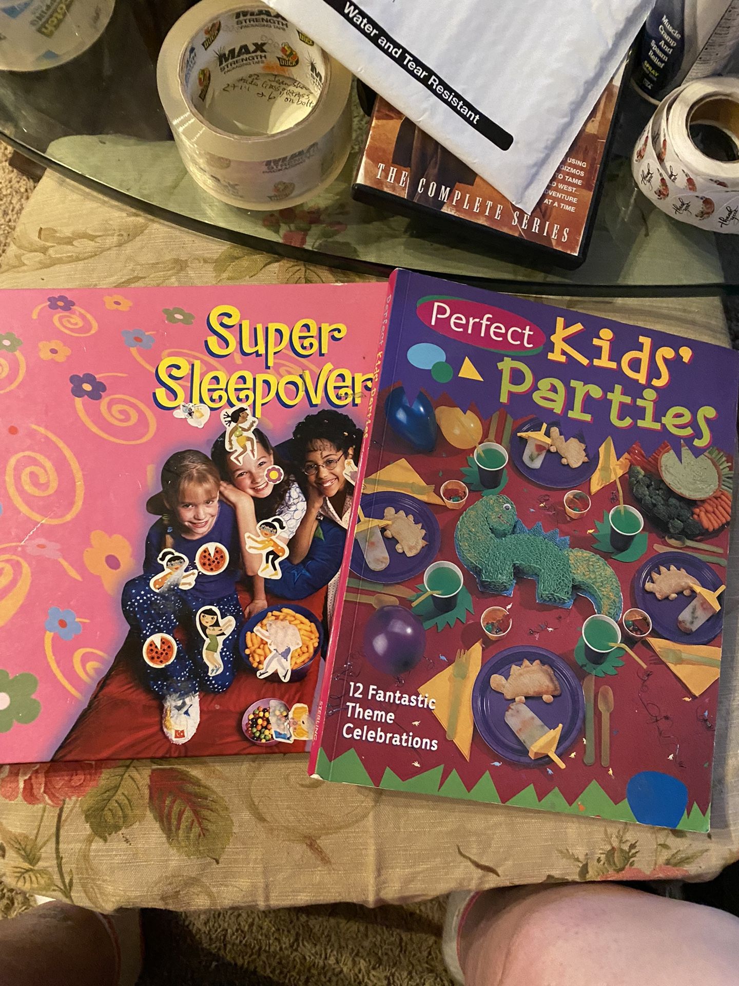Party & Slumber Party Books, MS Paper Chain & Invitations