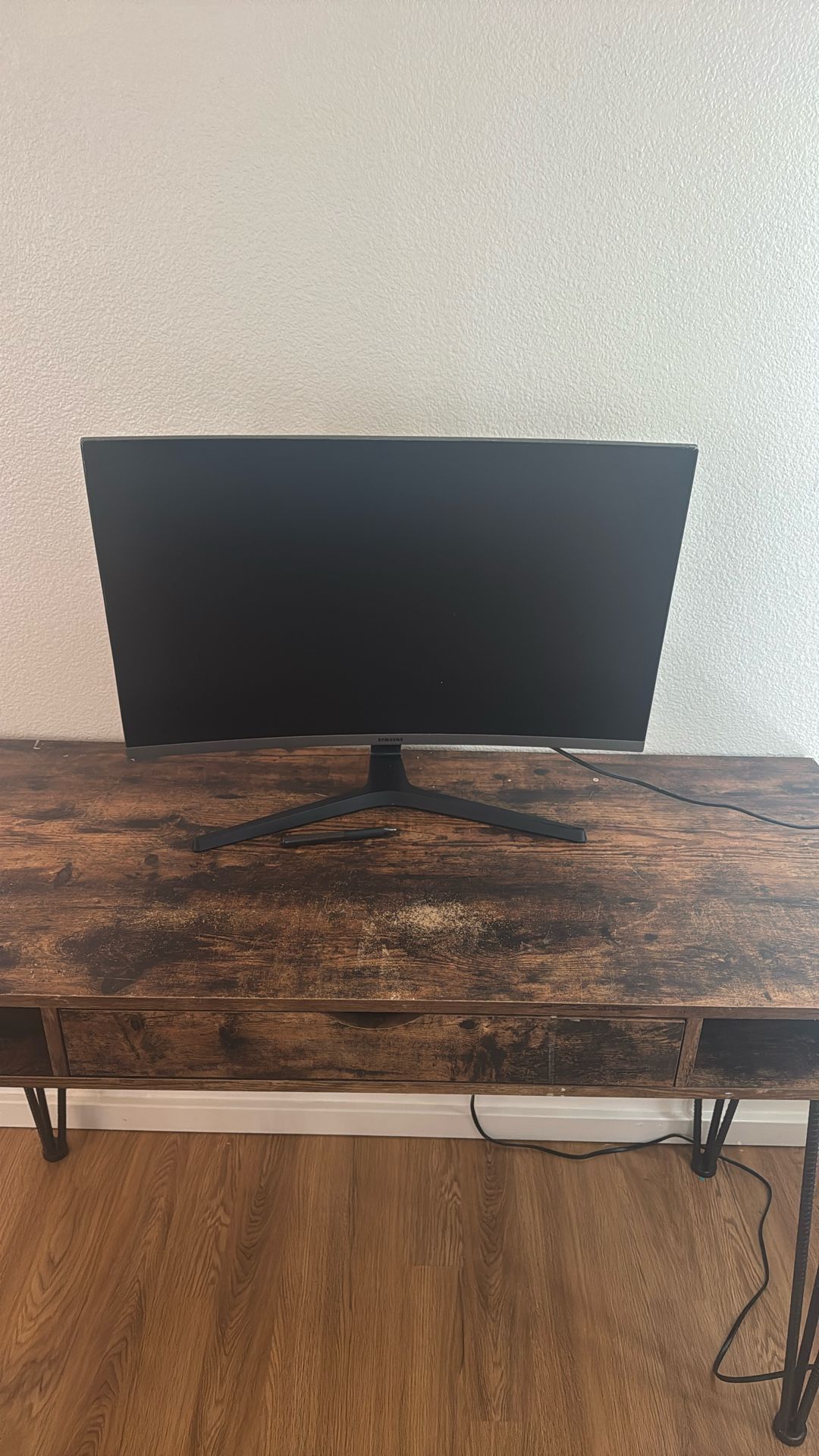 28 Inch Curved Samsung Gaming Monitor