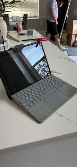 Surface go