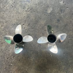 Bravo 22 Pitch 4 Blade Propeller