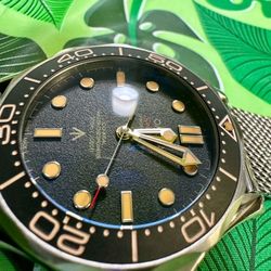 OMEGA James Bond 007 Edition Seamaster Diver 300M Co-Axial Master Chronometer Titanium Bracelet Watch