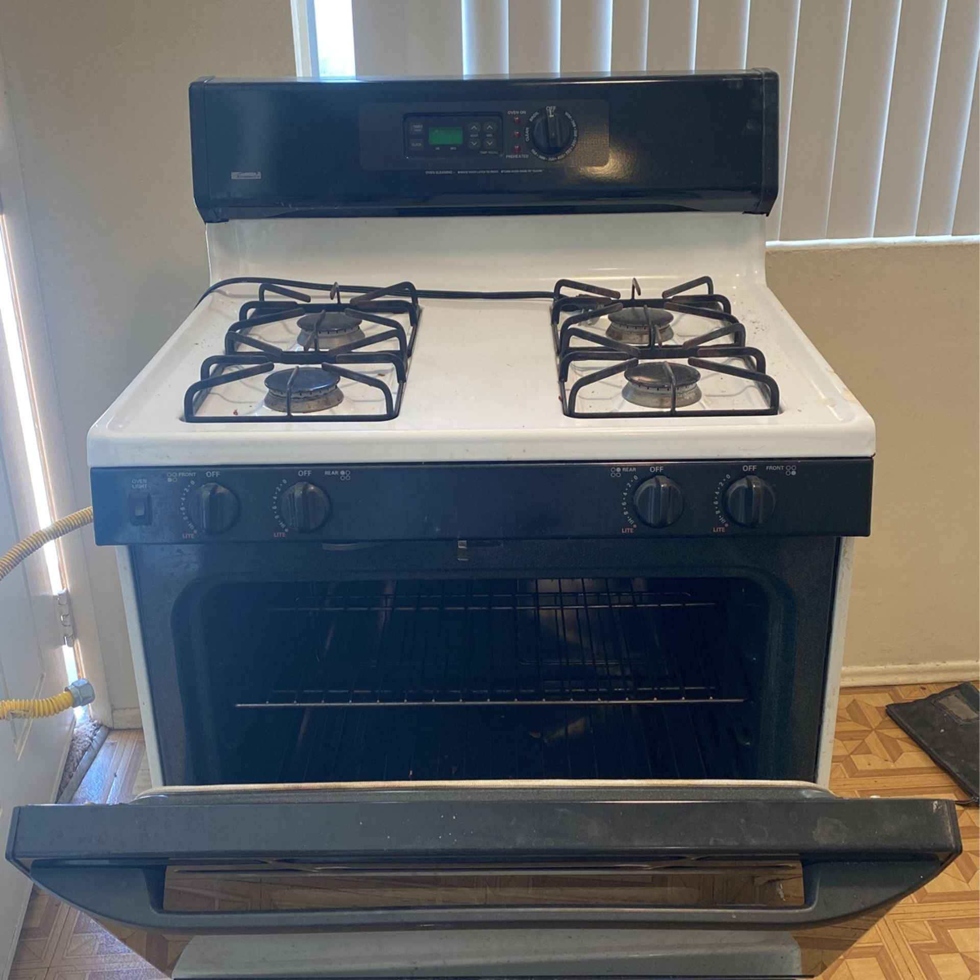 Estufas Gas Y Eléctricas Dual Nuevas Estanestill for Sale in Santa Ana, CA  - OfferUp