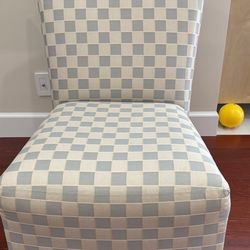Accent Chair /slipper Chair 