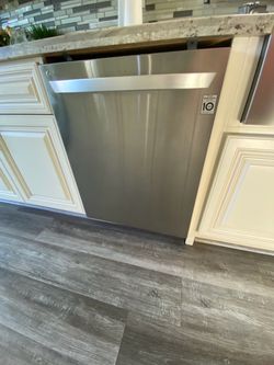 LG LDF5678SS dishwasher