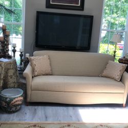 Excellent As New 3 Seats Sofa/Coach 