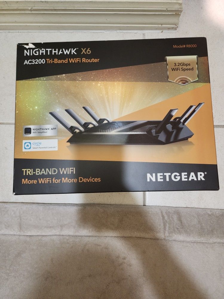 NIGHTHAWK X6 AC320 Tri Band Wifi Router Model# R8000