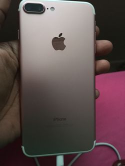 Unlocked iPhone 7s rose gold