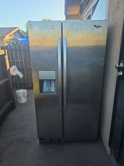 Freezer  whirpool free